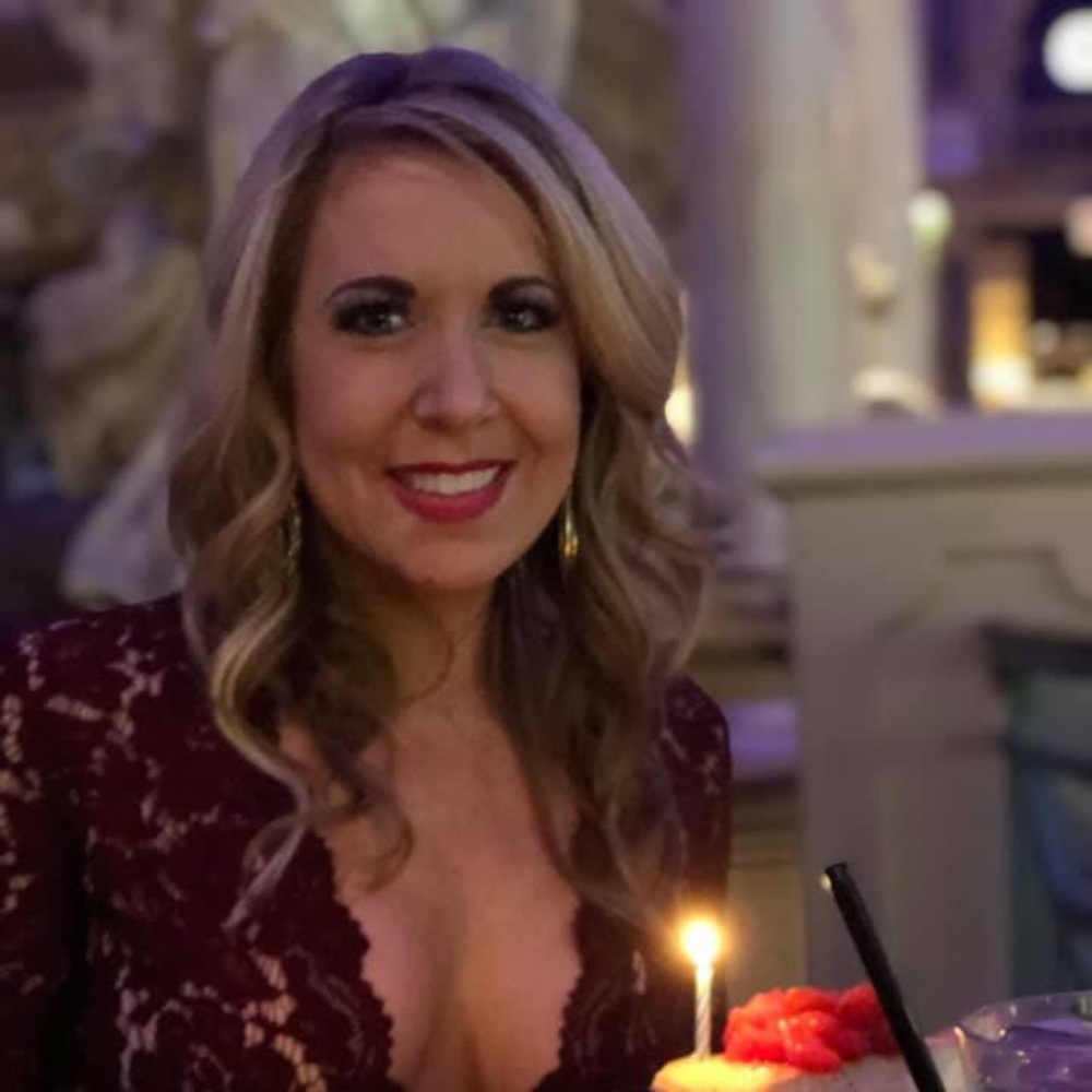 Meet your Posher, Angie